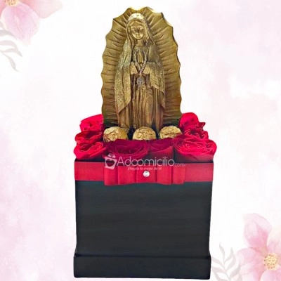 Arreglo Floral Con Virgen Para Mamá A Domicilio En Bogotá Pedido Con Un Día De Anticipación 
