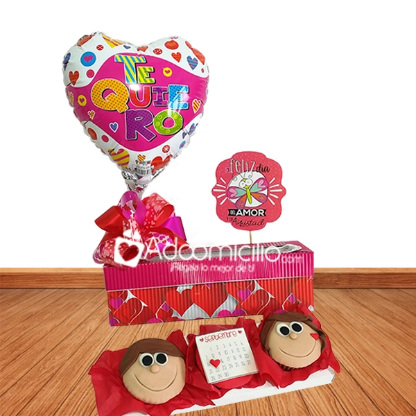 Regalos de amor y amistad a domicilio en Popayan 3 Cupcakes decorados en caja de regalo 
