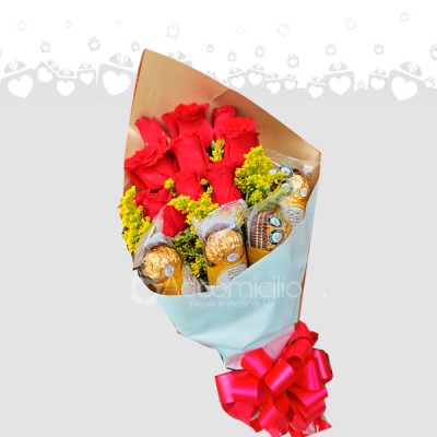 Arreglos de flores para amor y amistad a domicilio en Cali Bouquet x 12 rosas y chocolates